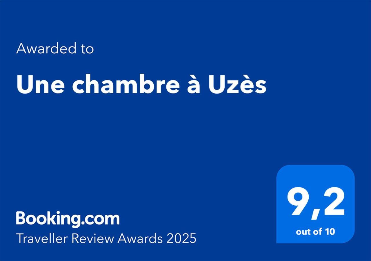 Une Chambre A Uzes Luaran gambar
